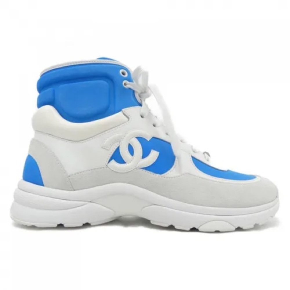 High top Chanel CC logo sneaker authentic